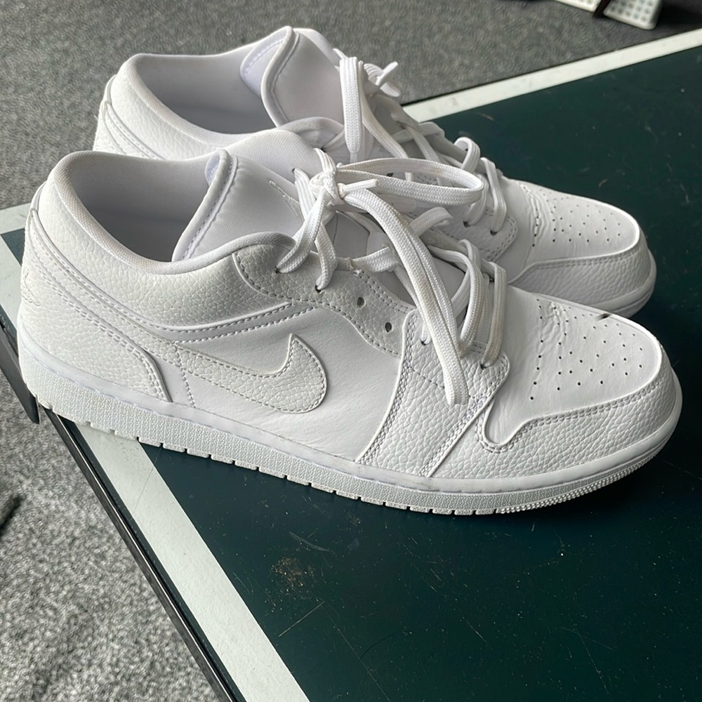 Nike Air Jordan 1